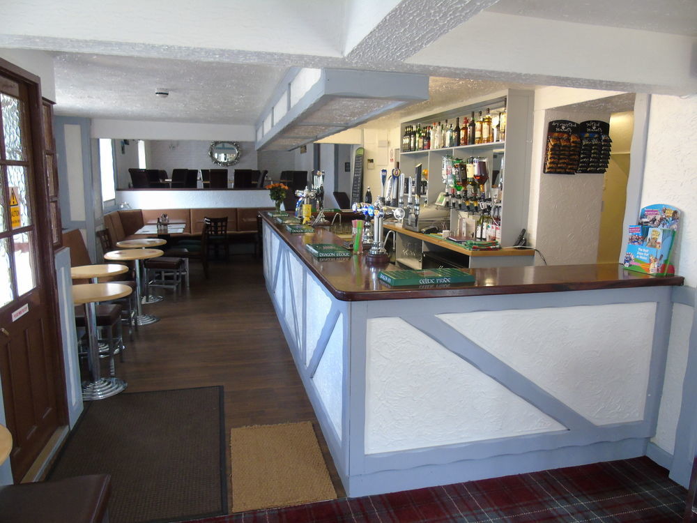 The Pembrey Country Inn Exteriér fotografie